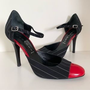 Casadei pinstripe cap toe heel made in Italy